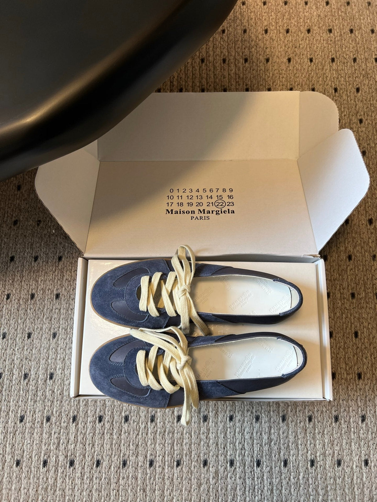 Maison Margiela Replica Sneakers Blue Suede 803726