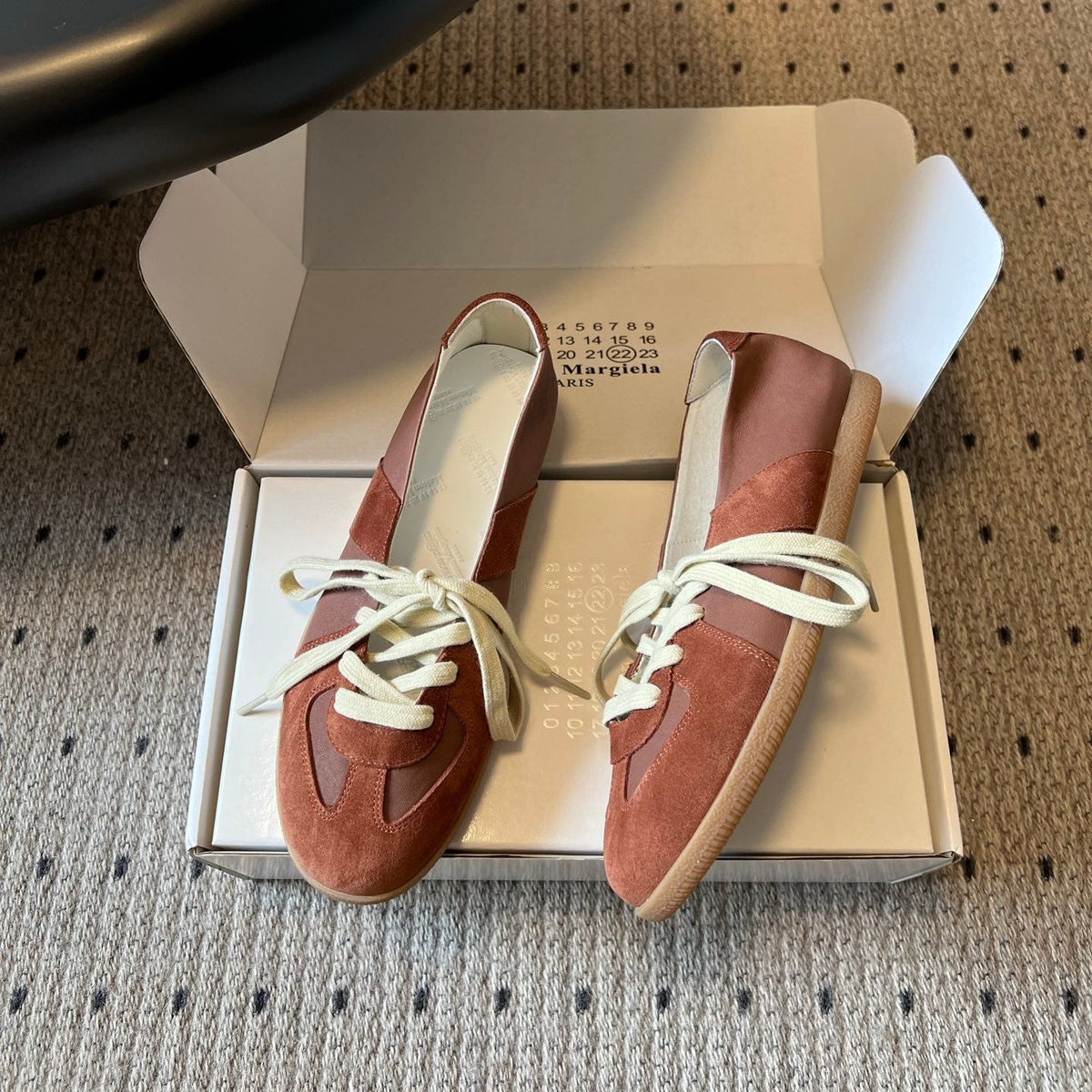 Maison Margiela Replica Sneakers Brown Suede 803727