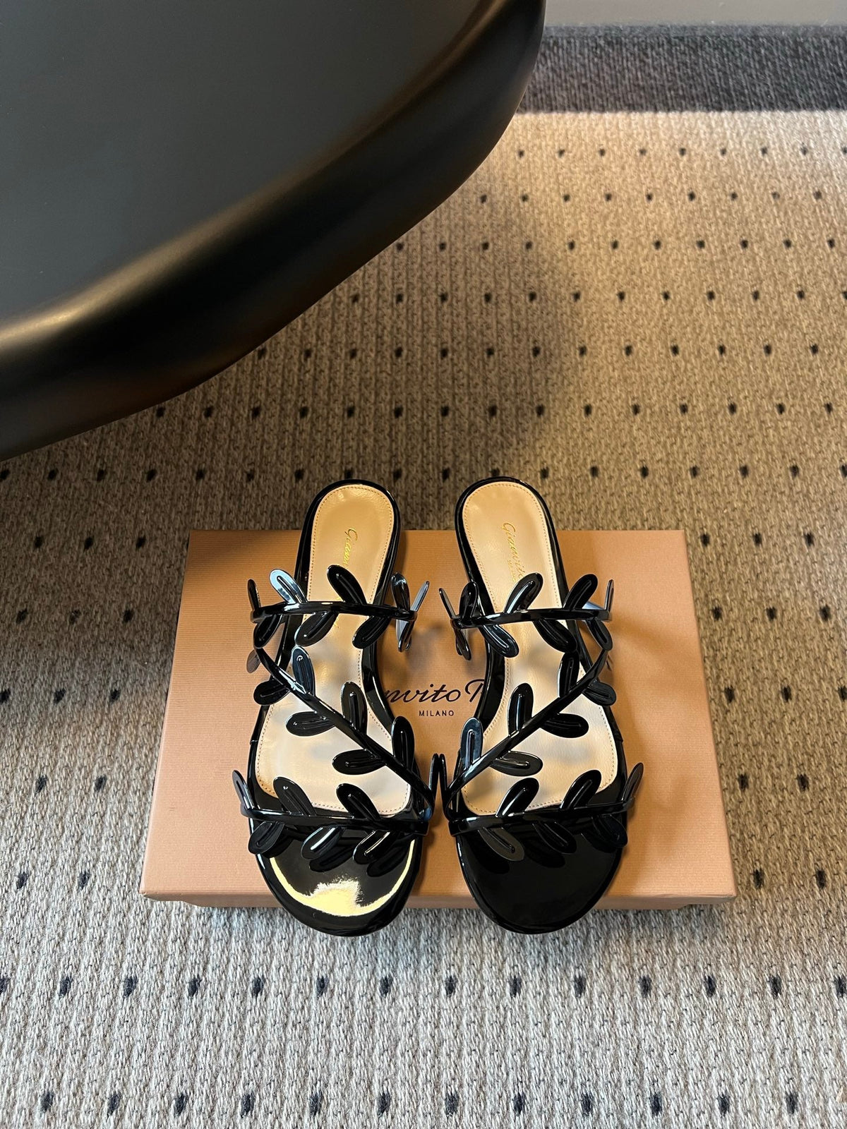 Gianvito Rossi Flavia Flat Sandals Black Sheepskin 803763