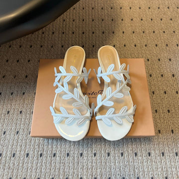 Gianvito Rossi Flavia Flat Sandals White Sheepskin 803762