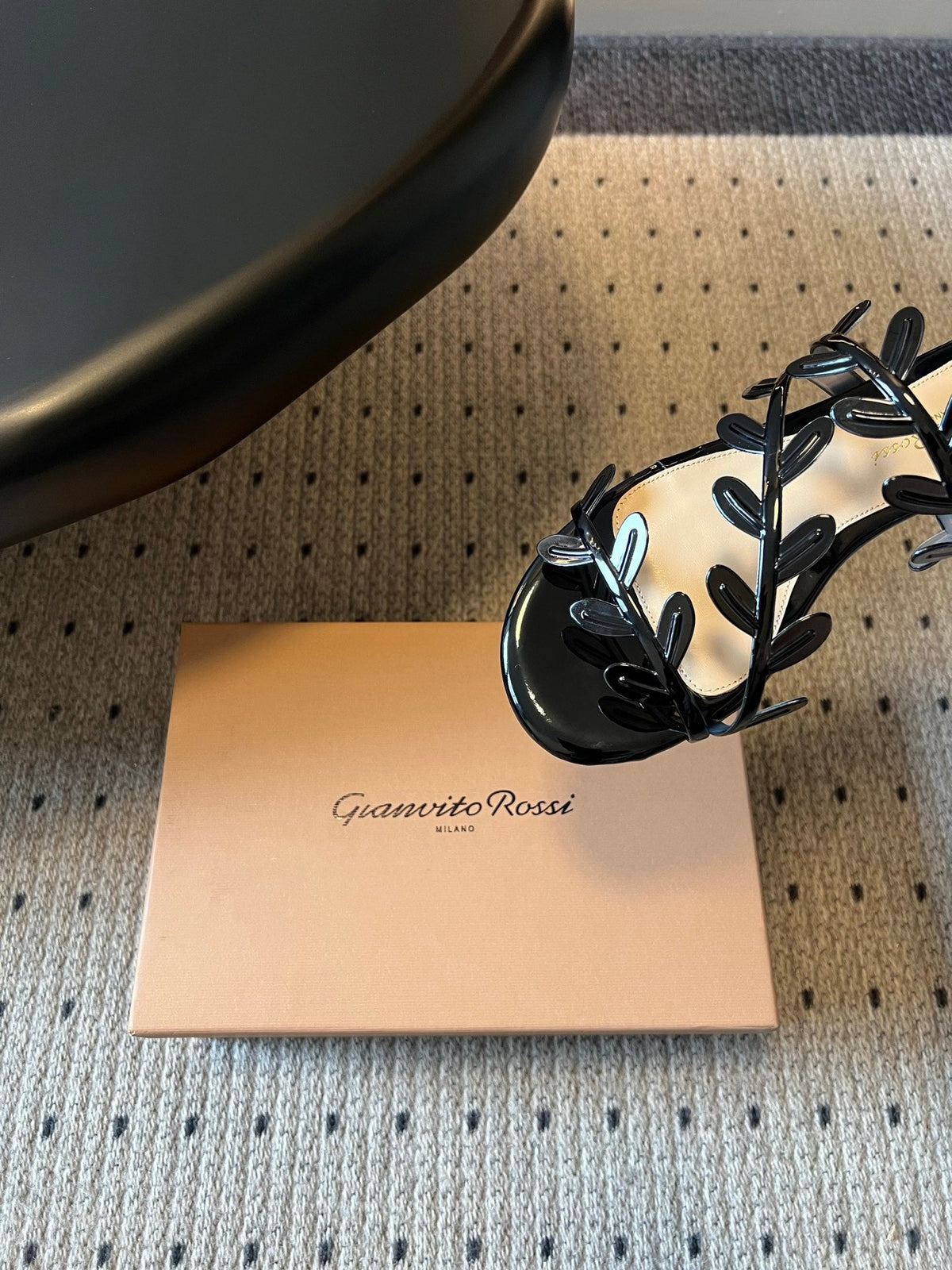 Gianvito Rossi Flavia Flat Sandals Black Sheepskin 803763