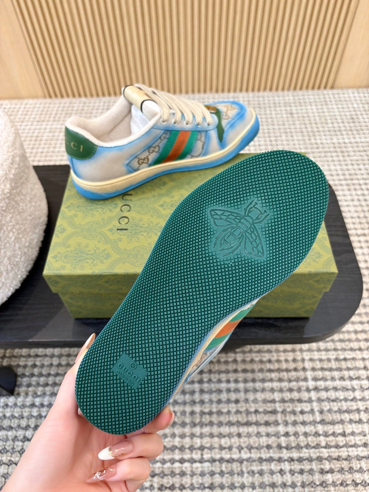 Gucci 26s Sneakers In Blue Gradient Canvas