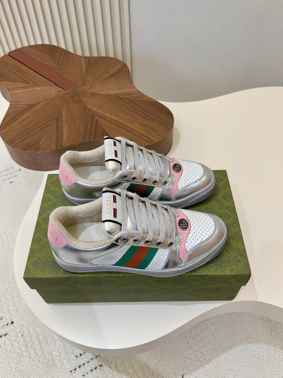Gucci 26s Mesh Sneakers In Silver Leather