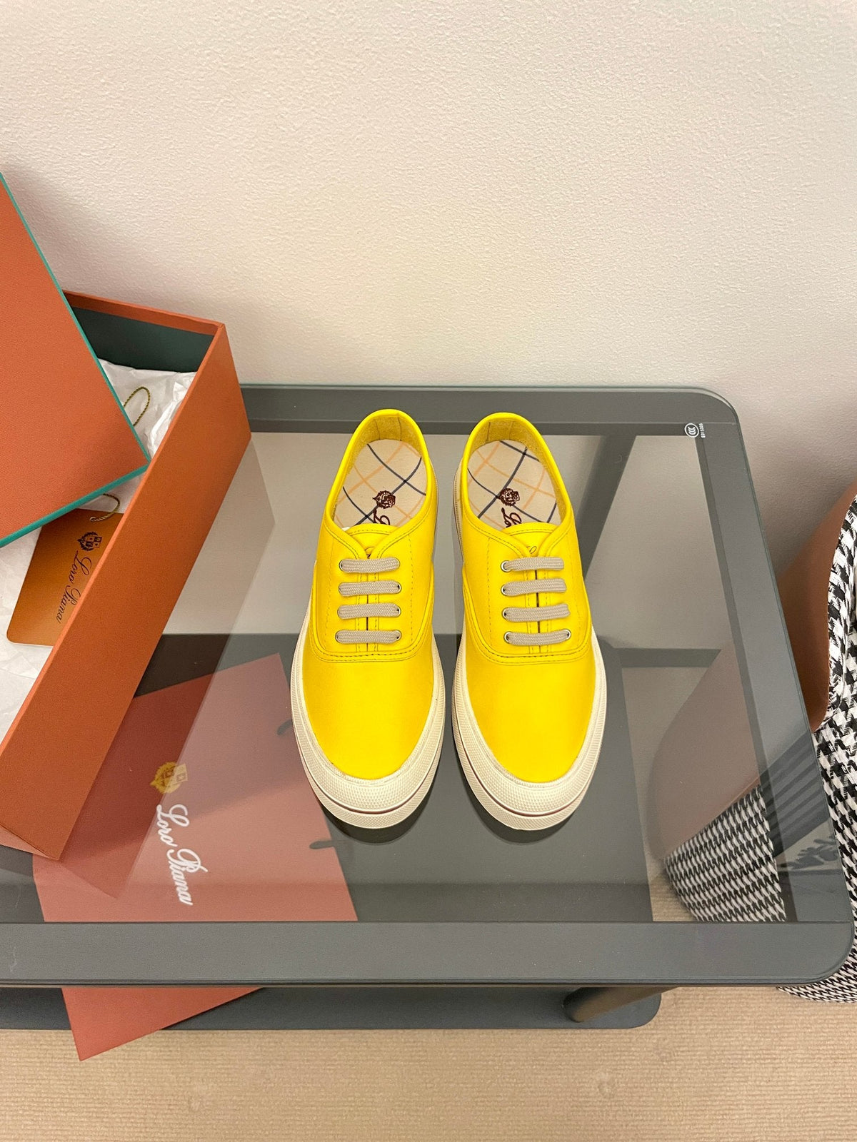 LP Nantucket Walk Sneaker Yellow Leather 723194