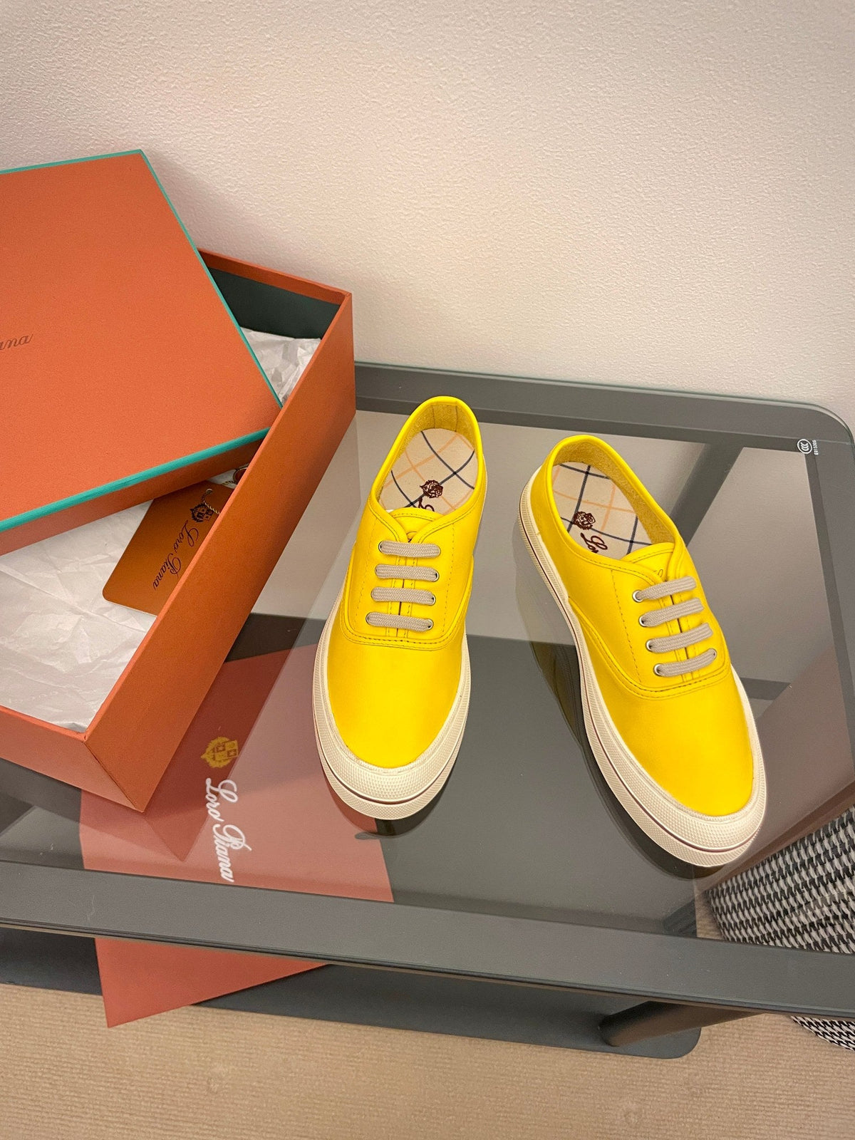 LP Nantucket Walk Sneaker Yellow Leather 723194