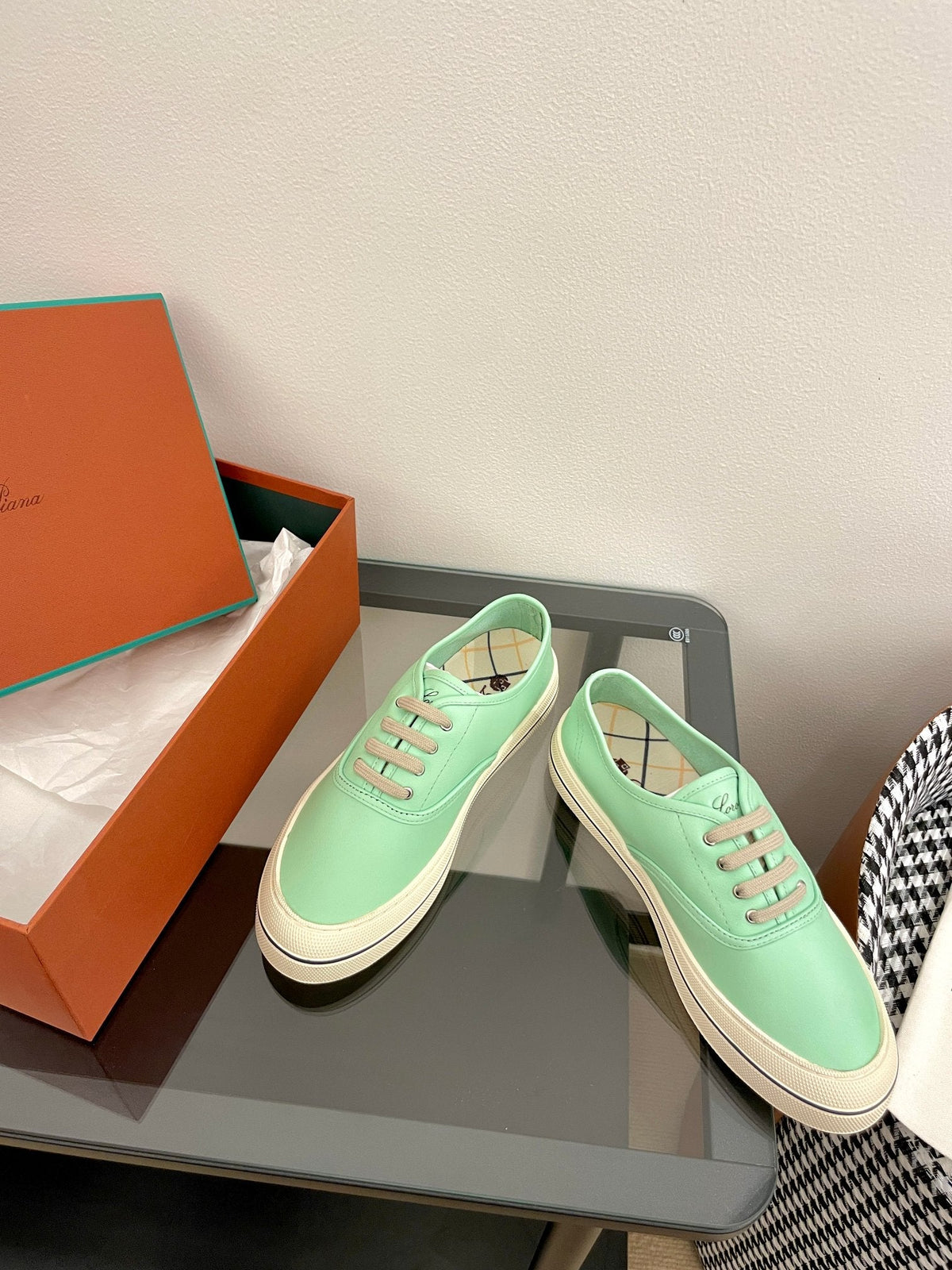 LP Nantucket Walk Sneaker Mint Green Leather 723196