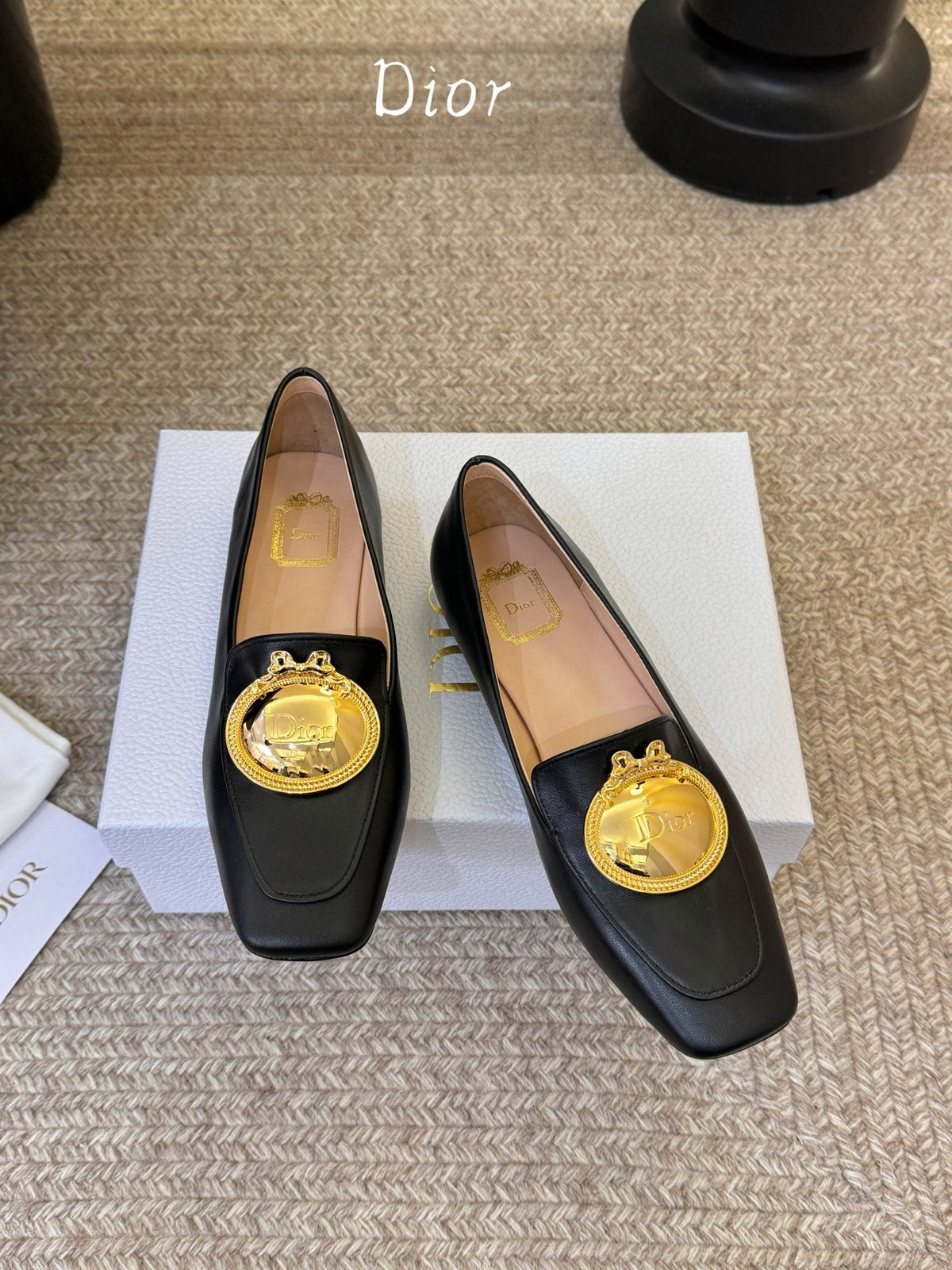 CD Médaillon Loafer Black Sheepskin 835719