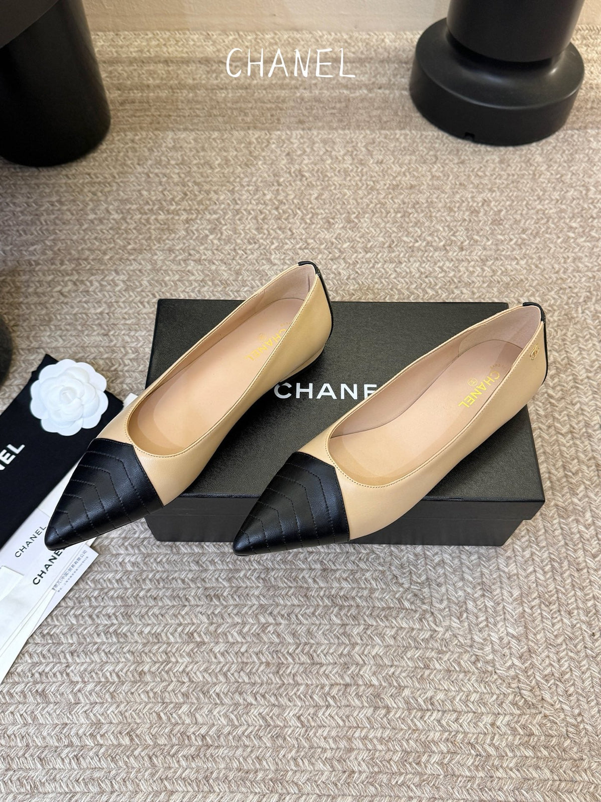 CC 26ss Ballet Flat Black Beige Lambskin 835693