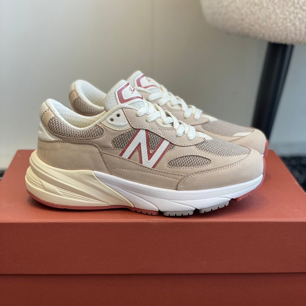 LP x NB 990v6 Sneaker 45mm dark grey dark pink calfskin and mesh fabric