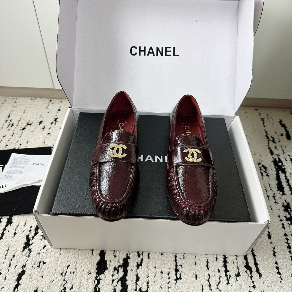 CC 26A Métiers d'art 2026 Loafer Burgundy Glossy Sheepskin 900704