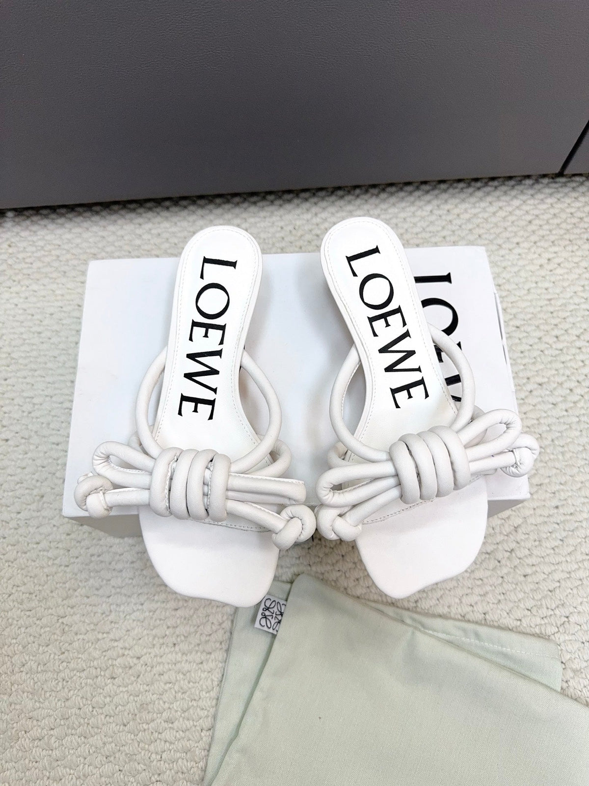 Loewe Flamenco Knot White Sheepskin 664831