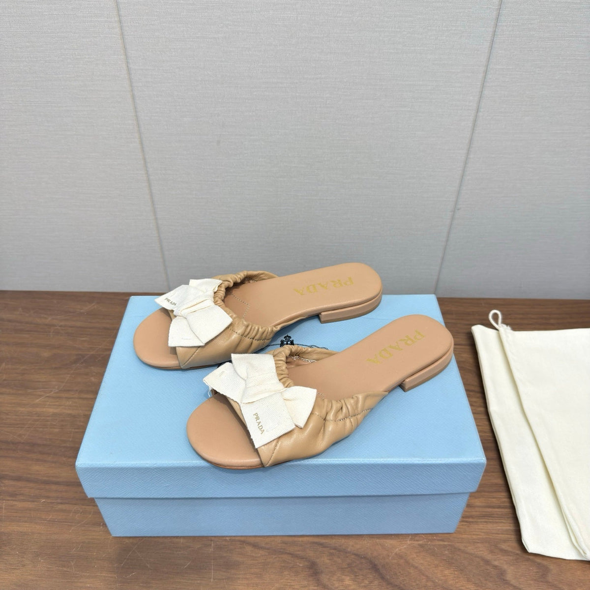 Prada Bow Slide Sandals Brown Sheepskin 836555