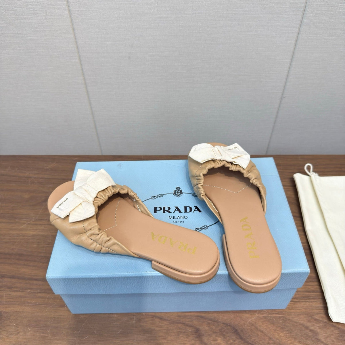 Prada Bow Slide Sandals Brown Sheepskin 836555