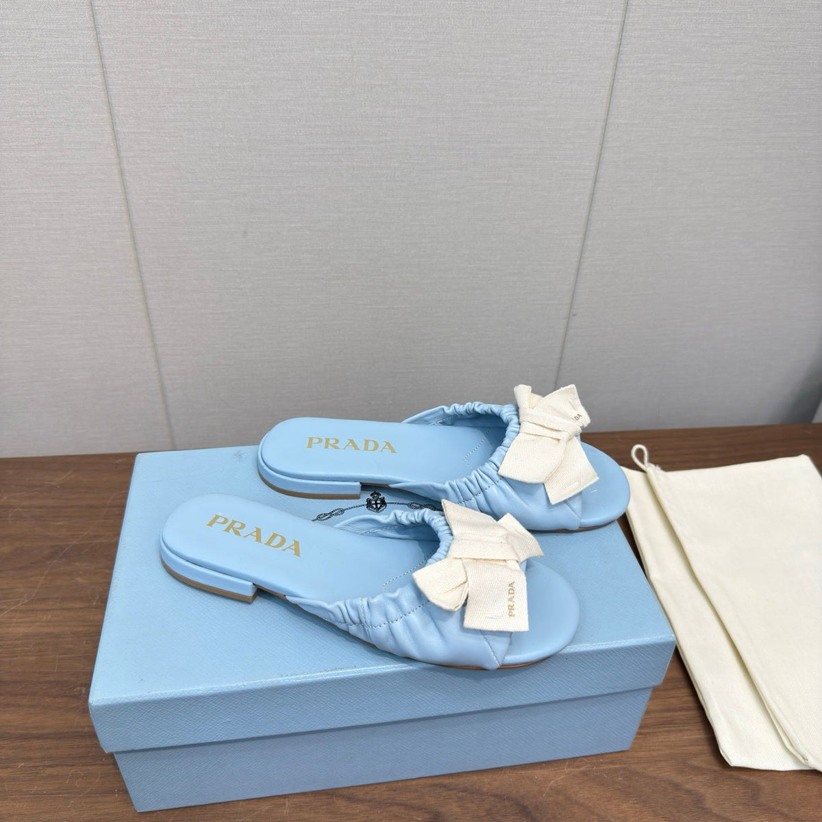 Prada Bow Slide Sandals White Blue Sheepskin 836555