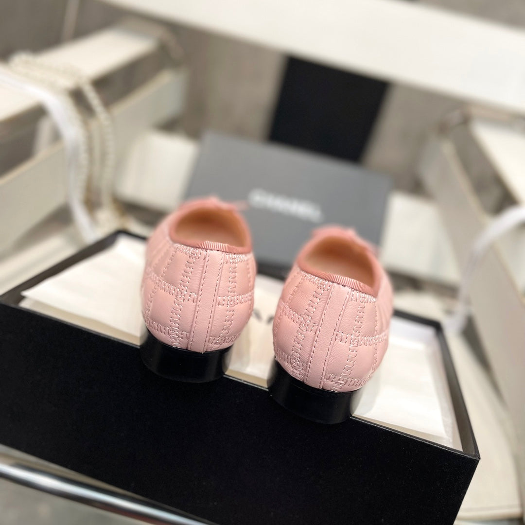 CC Stitched Ballet Flats Light Pink Sheepskin 817404