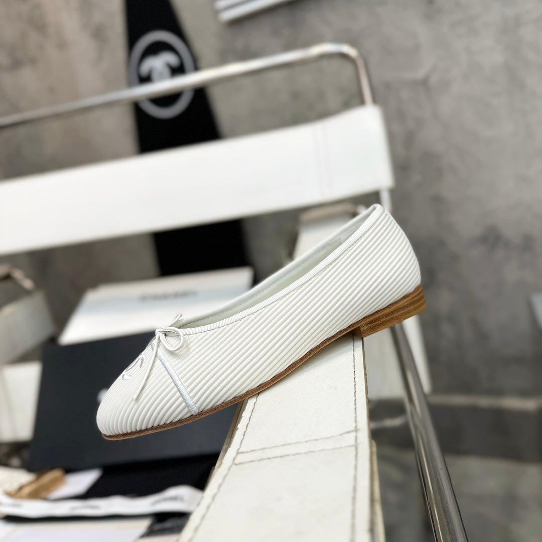 CC Bow Ballet Flats White Corduroy Fabric 818097
