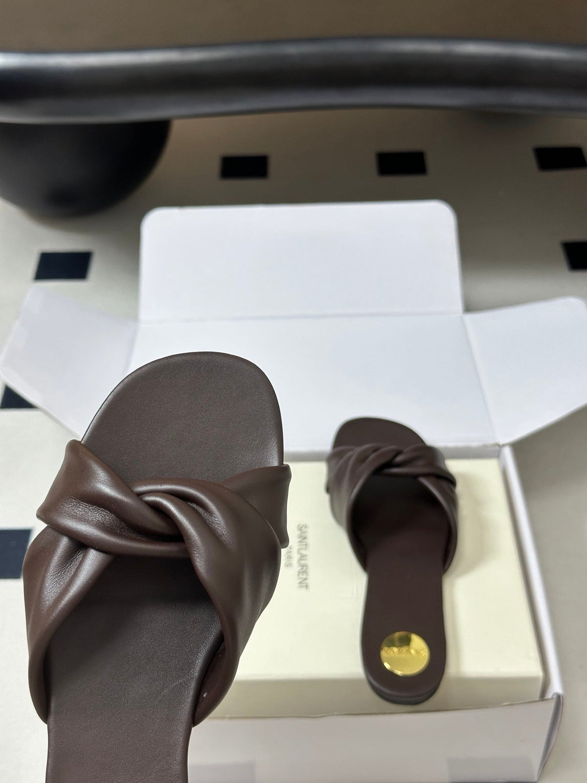 YSL Franciane Mules Coffee Cowhide 835167