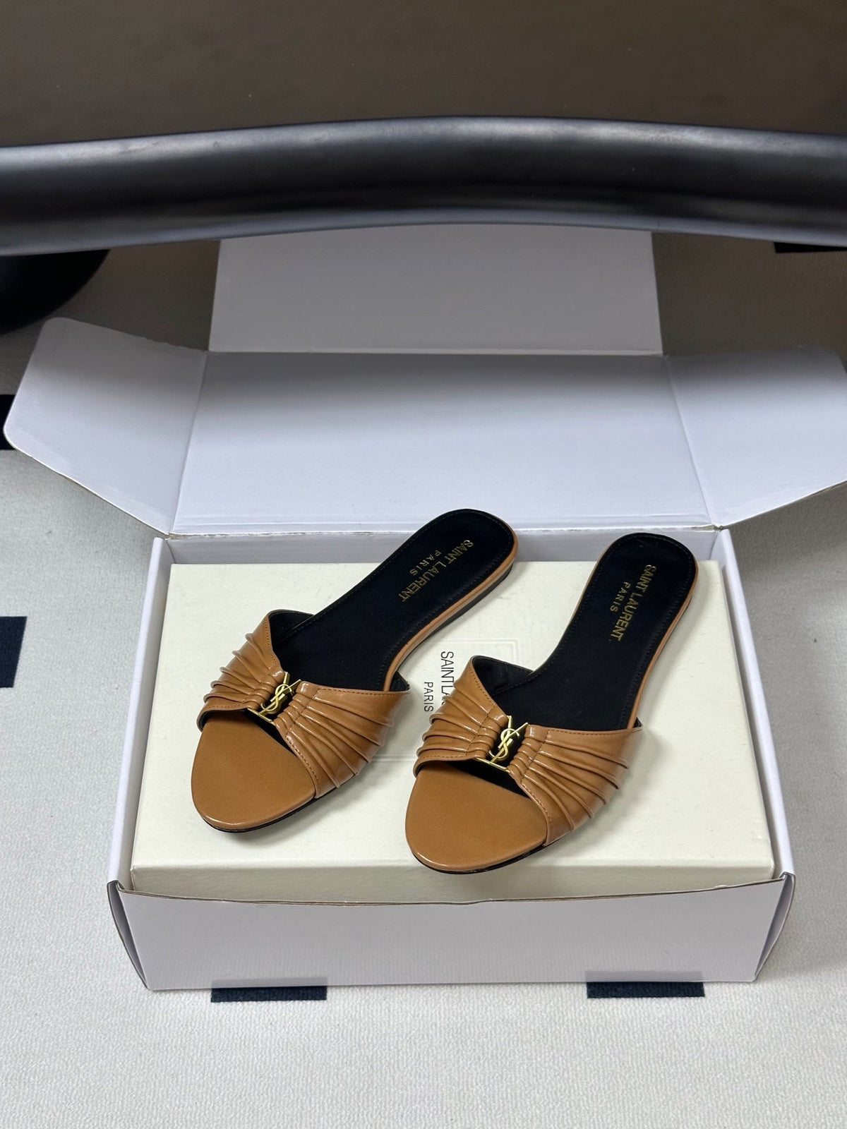 YSL Babylone Slides Light Brown Glossy Leather 835187