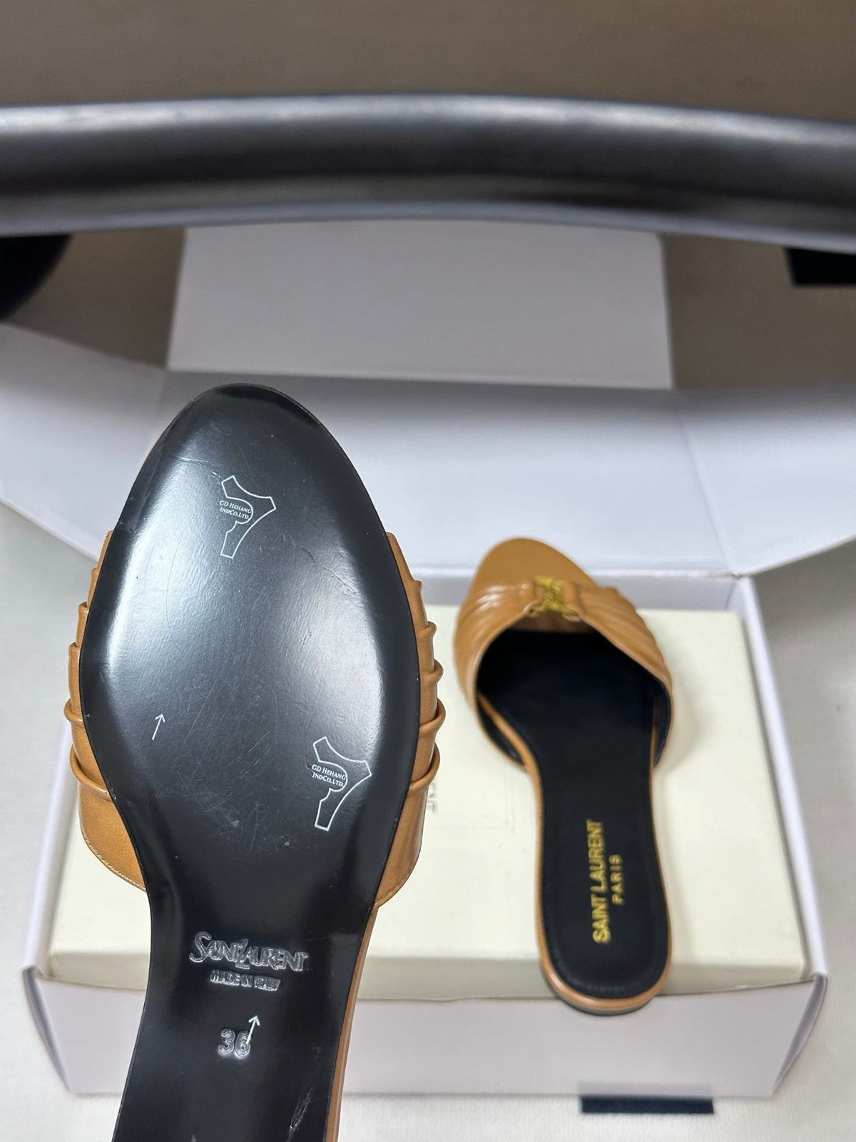 YSL Babylone Slides Light Brown Glossy Leather 835187