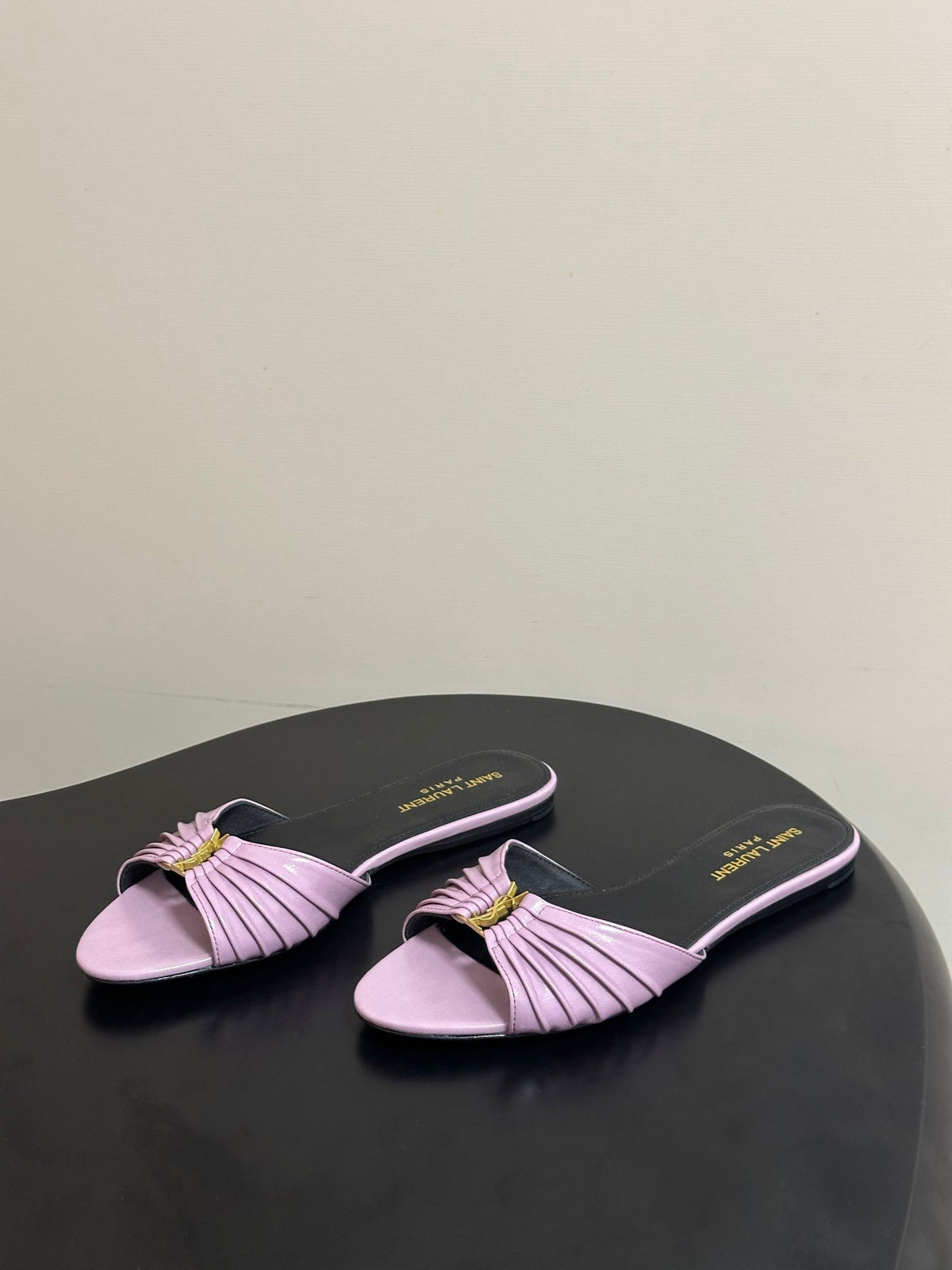 YSL Babylone Slides Light Purple Glossy Leather 835190