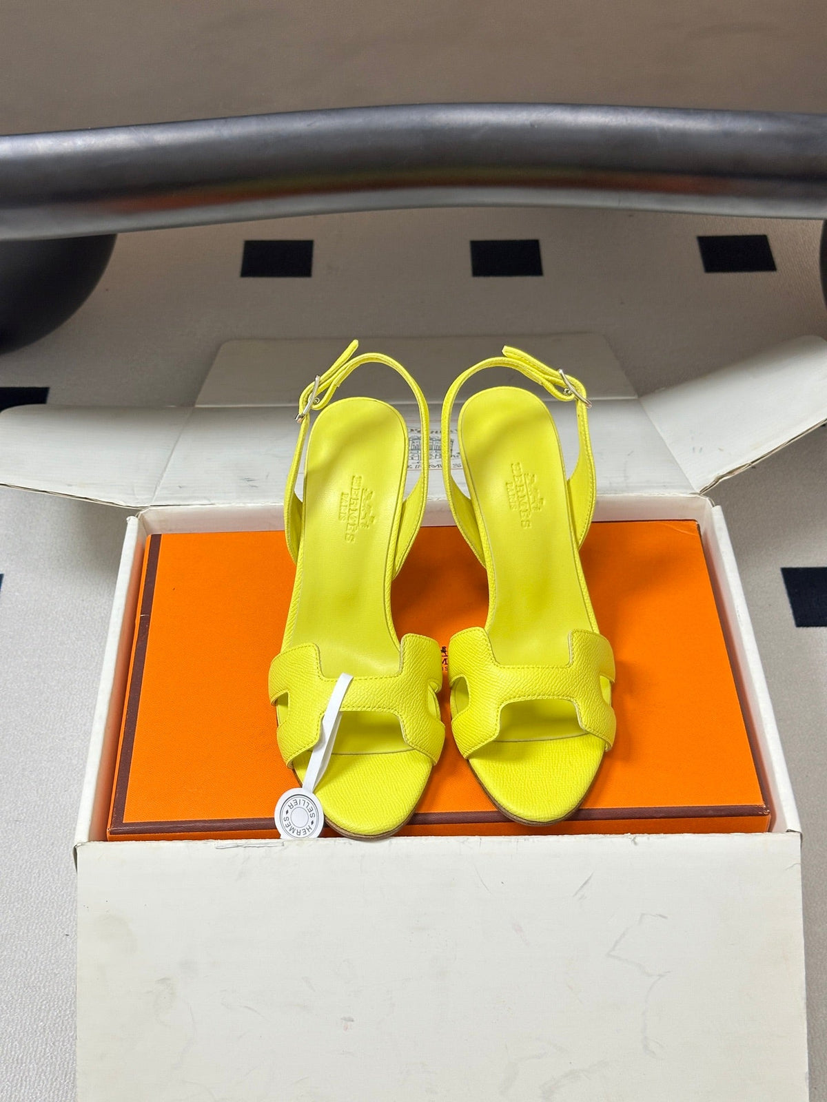 HM Holy Sandal Bright Yellow Cowhide 834999