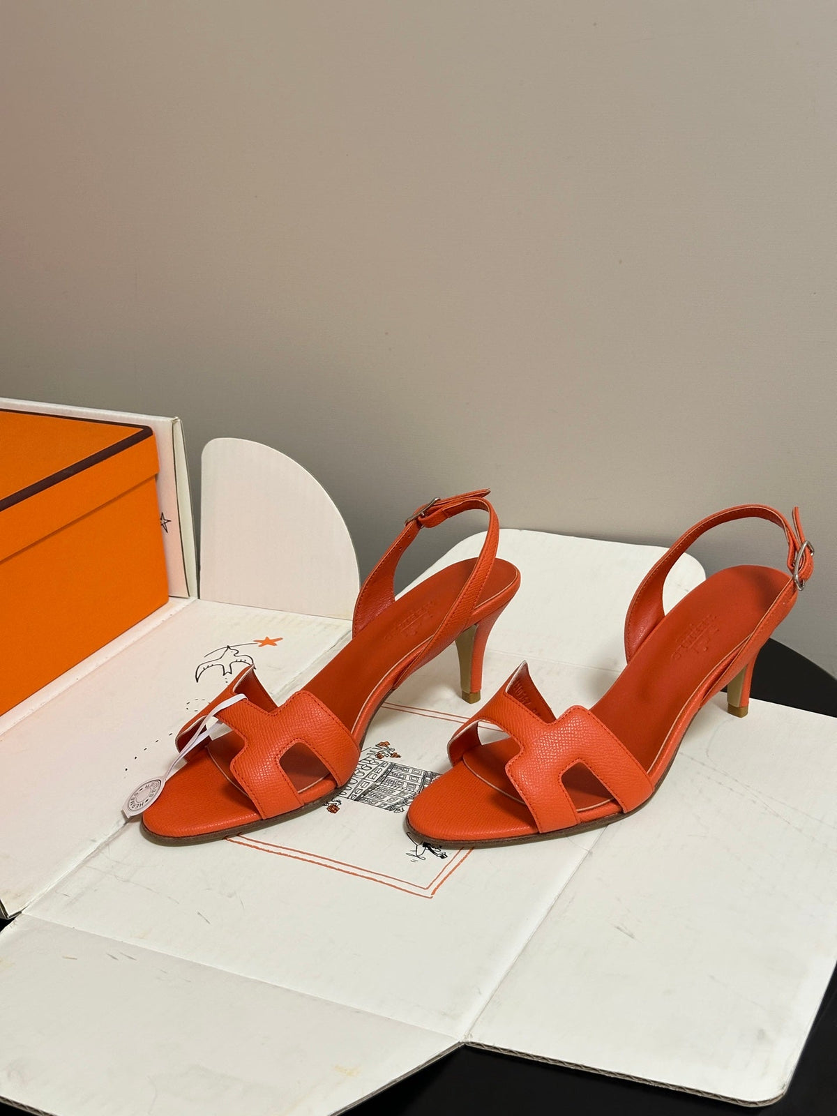 HM Holy Sandal Orange Cowhide 835000