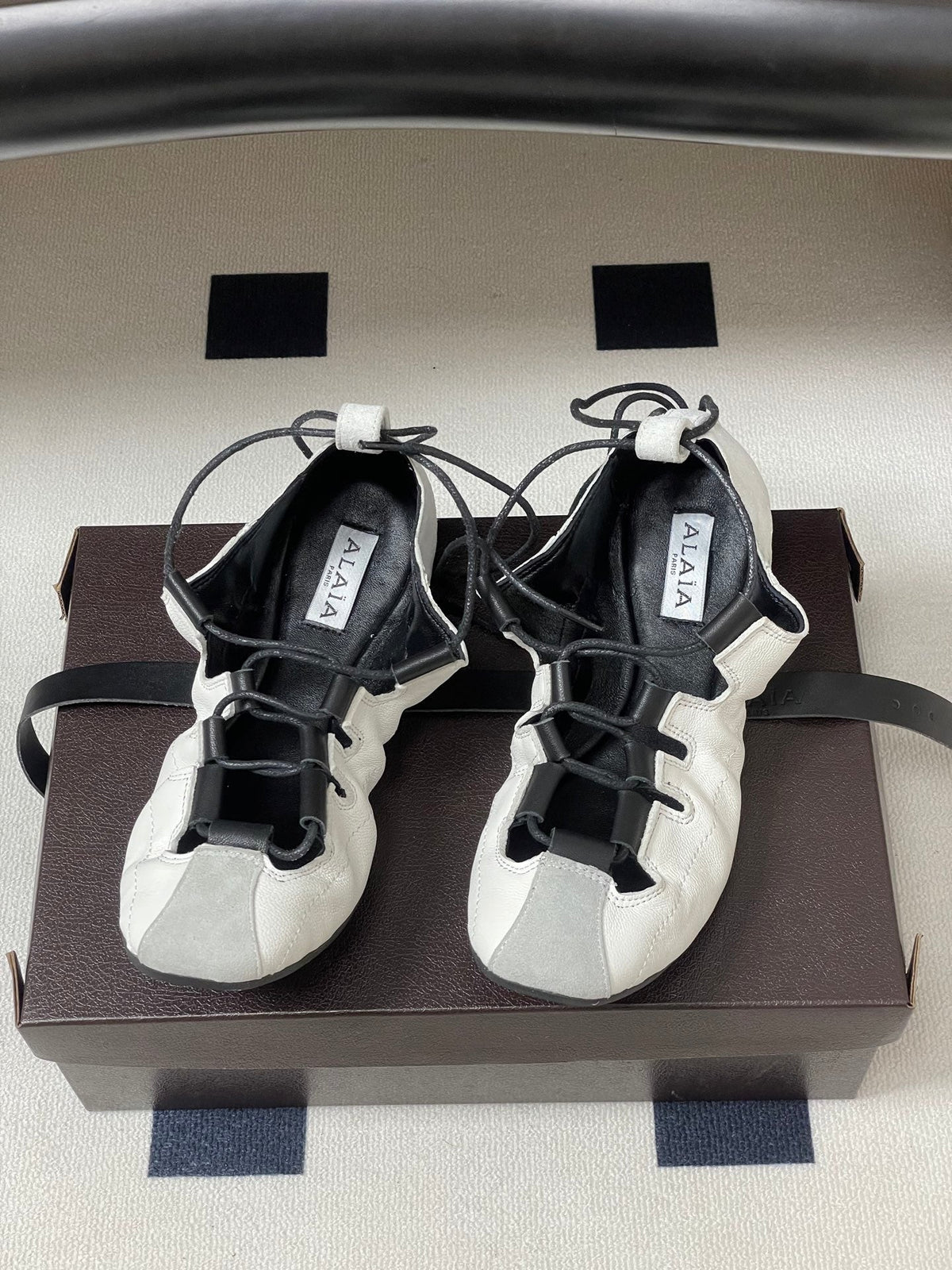 Alaia Fold Laced Ballet Flats White Cowhide 835282