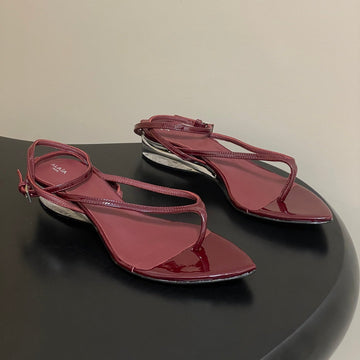 Alaia Invisible Thong Sandals 3cm Burgundy Patent Leather 835290