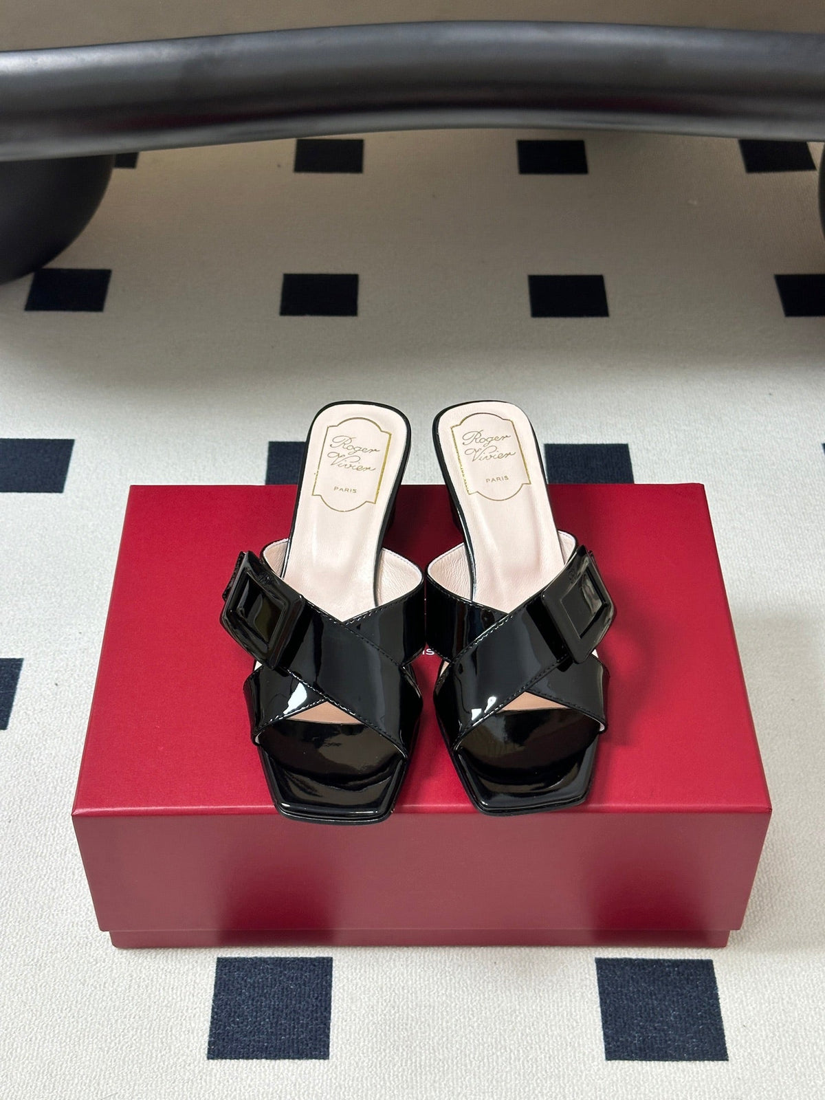 Belle Vivier Mules Black Patent Leather 835132