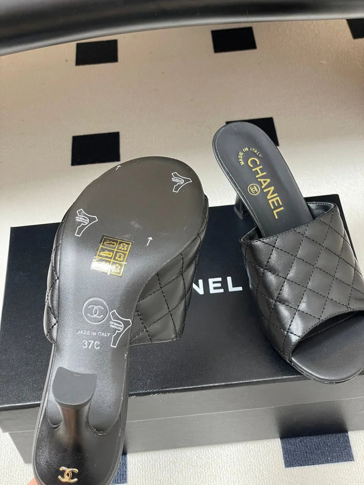 Chanel 2026 Peep-Toe High-Heeled Sandals Leather Sheepskin 834720