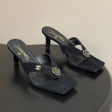CC 26s Camellia High-Heeled Sandals Square Toe 6cm Black Suede 834731