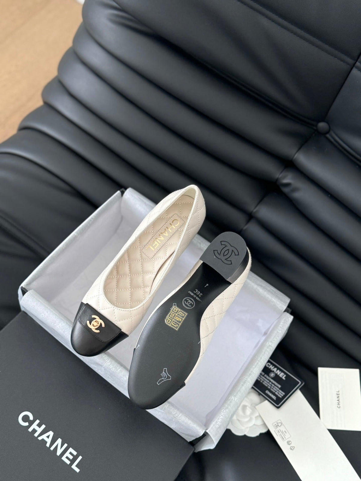 cc classic ballet flat with heel white quilted calfskin