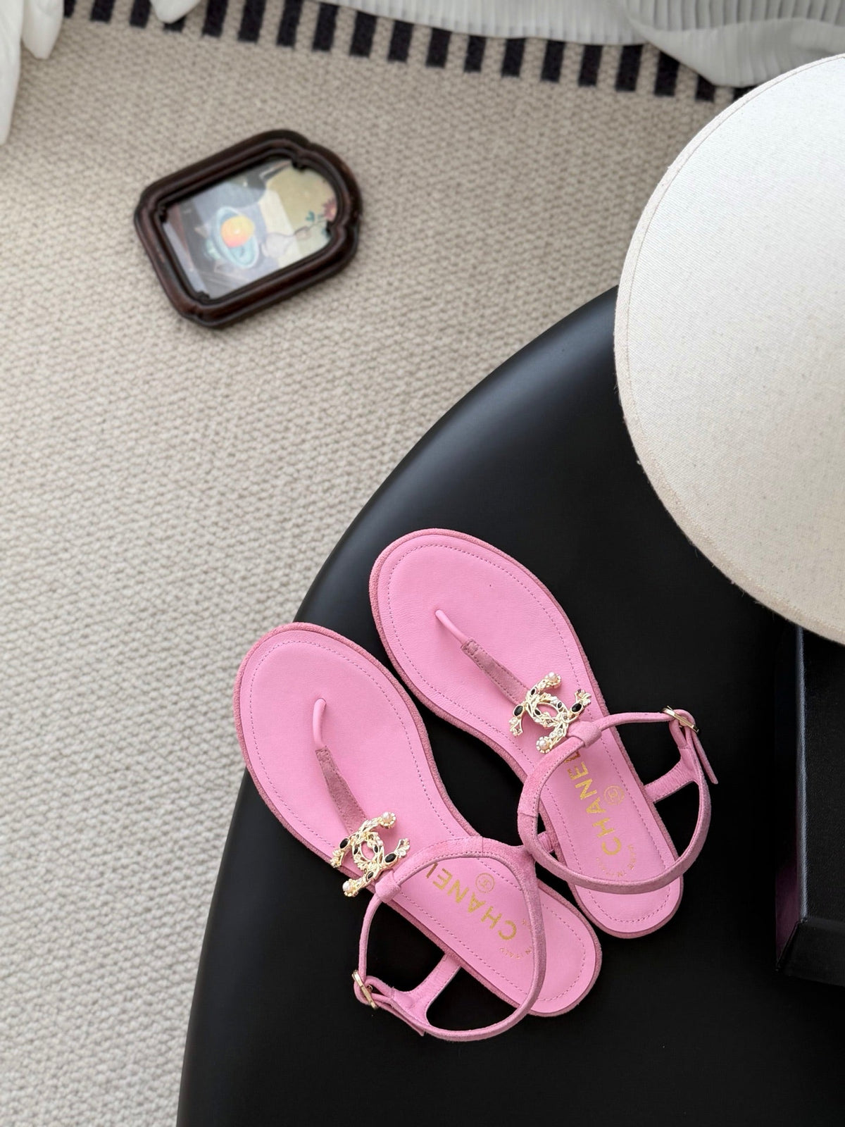 CC Strappy Sandals Pink Suede Sheepskin 670390