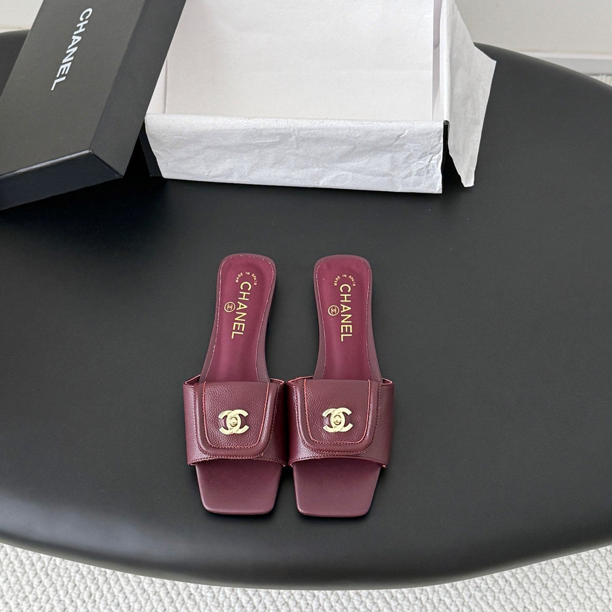 CC 26C Slippers Flat Dark Burgundy Sheepskin 717795