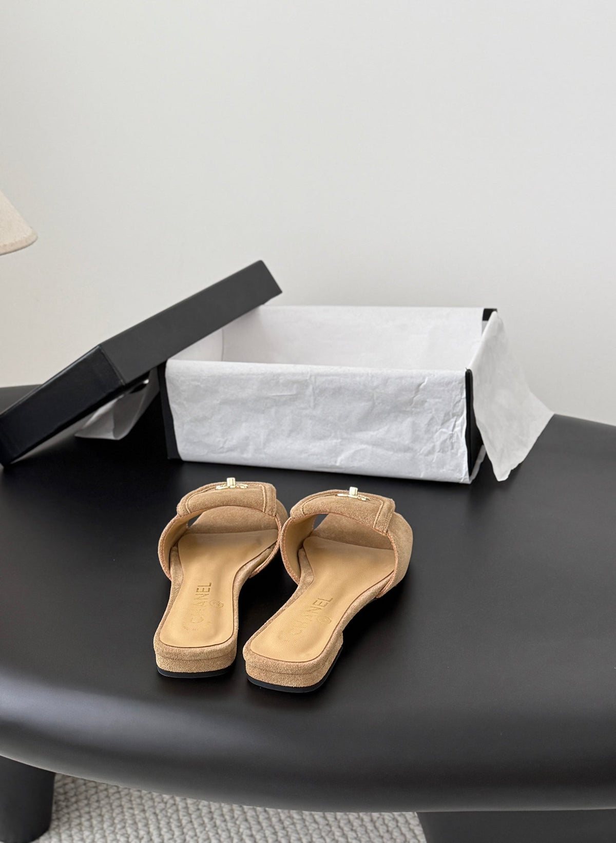 CC 26C Slippers Flat Beige Suede 717797