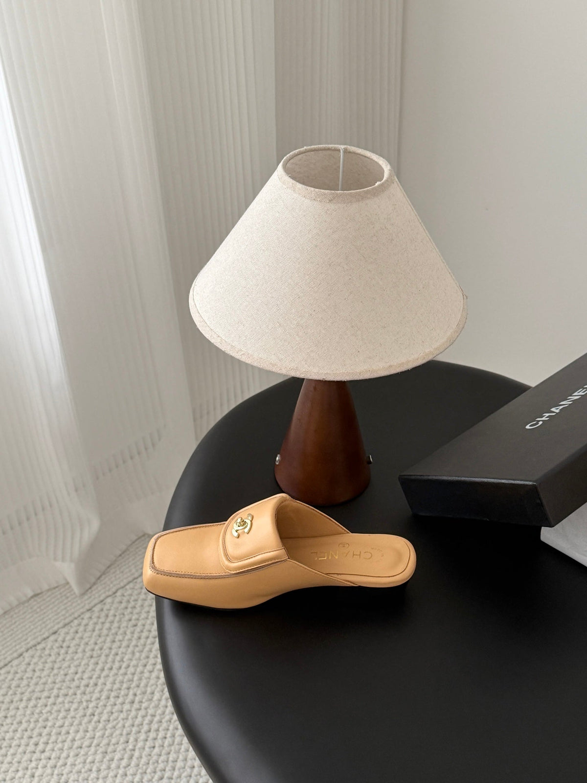 CC Half-Slippers Flat Beige Calfskin 717814