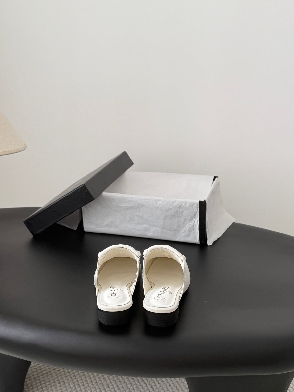 CC Half-Slippers Flat White Calfskin 717816