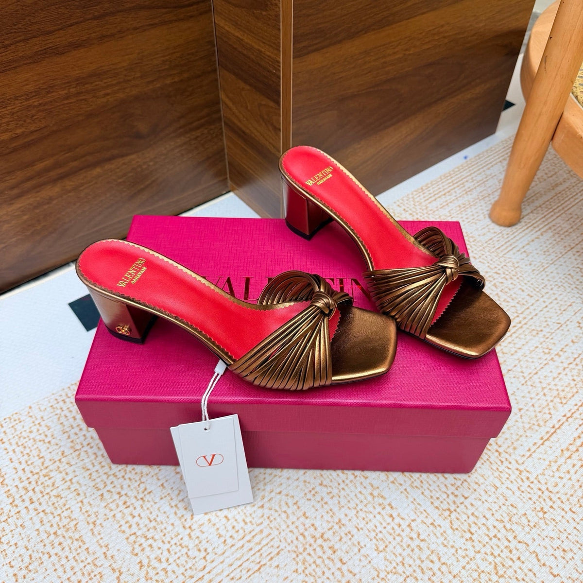 VT 26s Annet Mules 6.5cm Brown Gold Woven Leather 974324