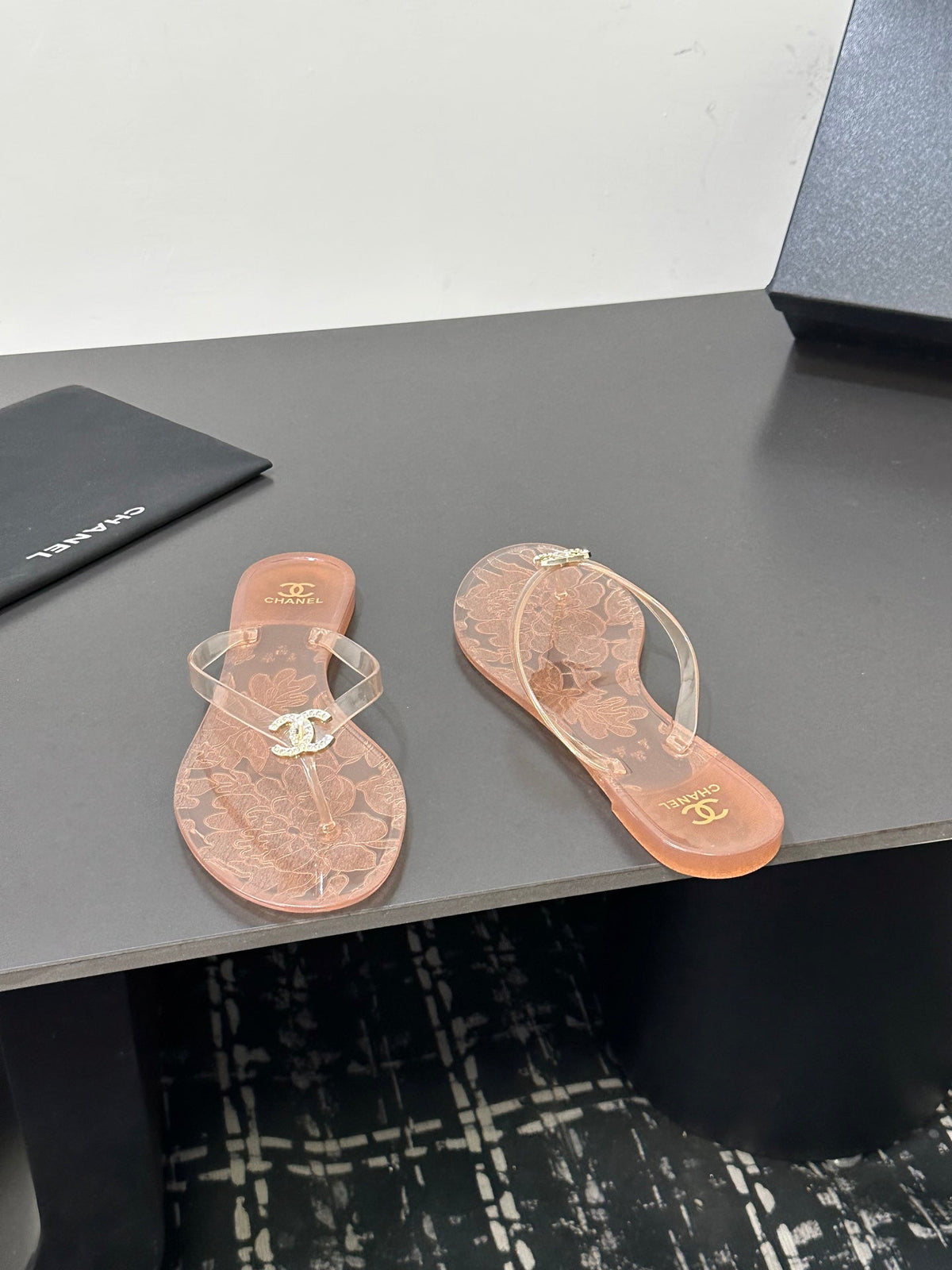 CC 26s Flip-Flops Light Pink Eva Rubber 816394