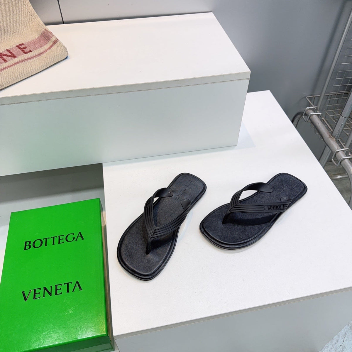 BV Sampieri Thong Sandal Black Rubber 842933