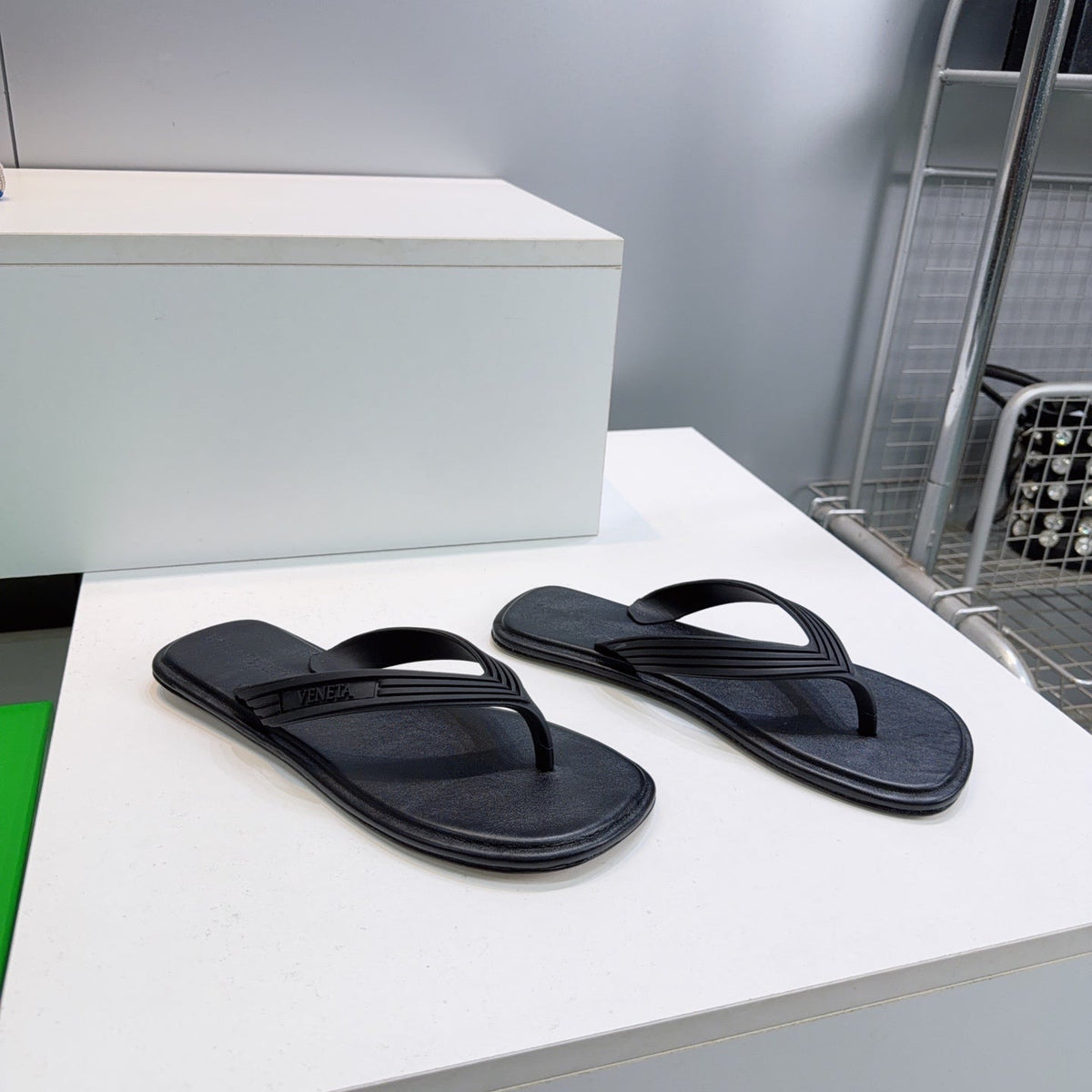 BV Sampieri Thong Sandal Black Rubber 842933
