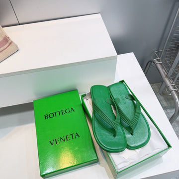 BV Sampieri Thong Sandal Green Rubber 842934