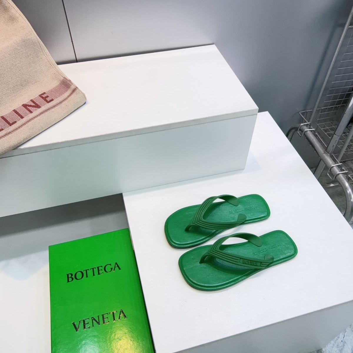 BV Sampieri Thong Sandal Green Rubber 842934