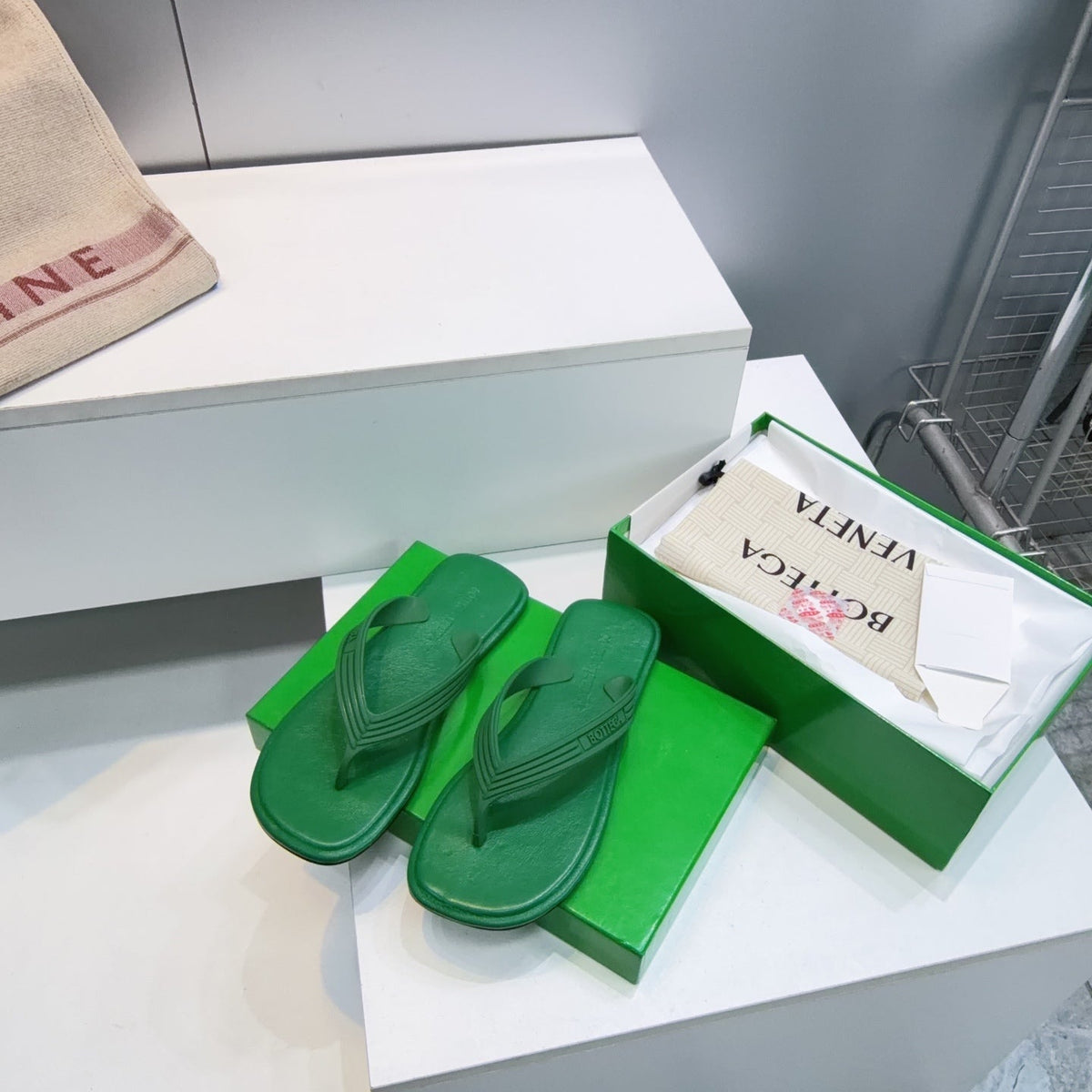 BV Sampieri Thong Sandal Green Rubber 842934