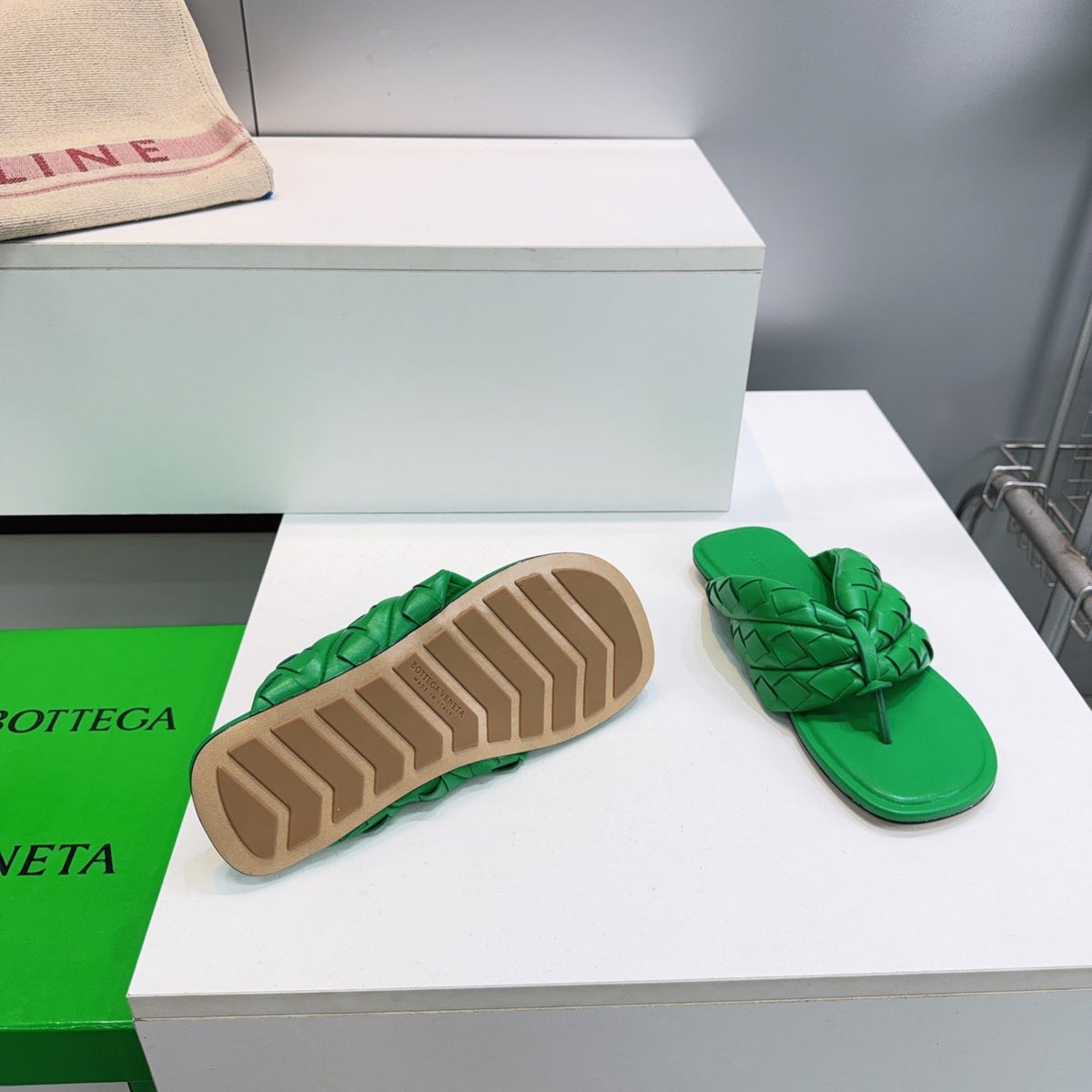 BV Salsa Flat Thong Green Intrecciato Leather 842949