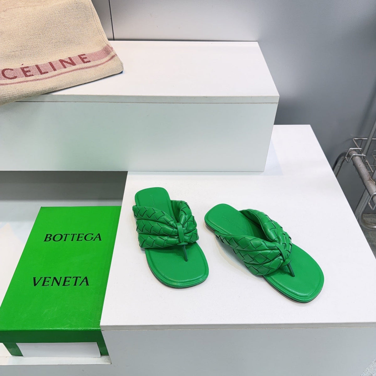 BV Salsa Flat Thong Green Intrecciato Leather 842949