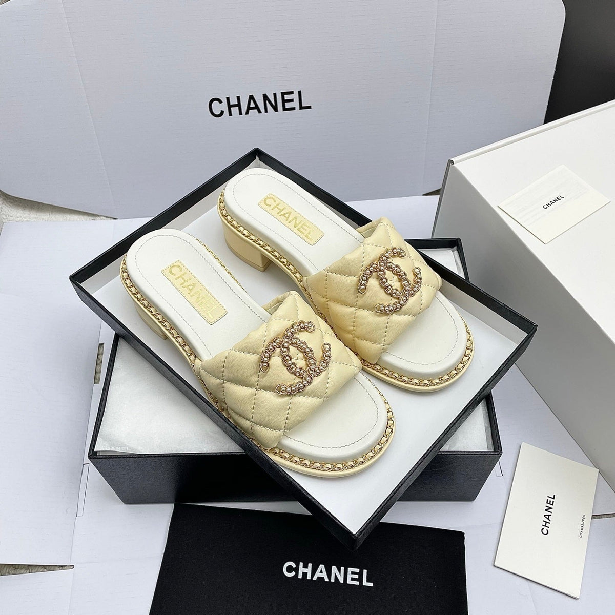 CC 26SS Lemon Yellow White Gold Quilted Lambskin 726539