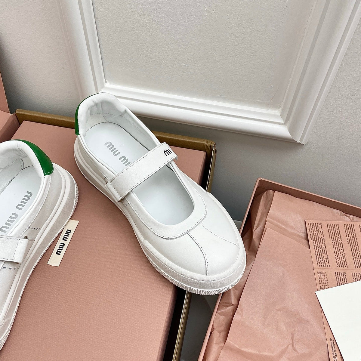 Miu 26s Mary Jane Ballerinas Green White Calfskin 726831