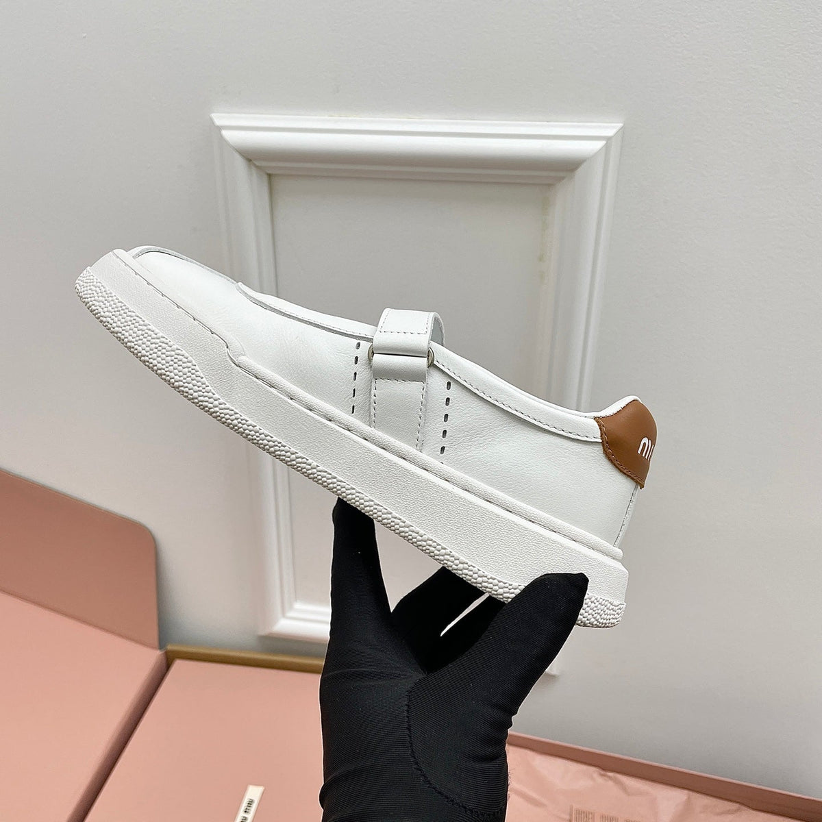 Miu 26s Mary Jane Ballerinas Brown White Calfskin 726832