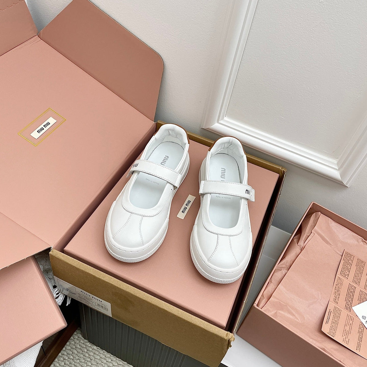 Miu 26s Mary Jane Ballerinas Brown White Calfskin 726832